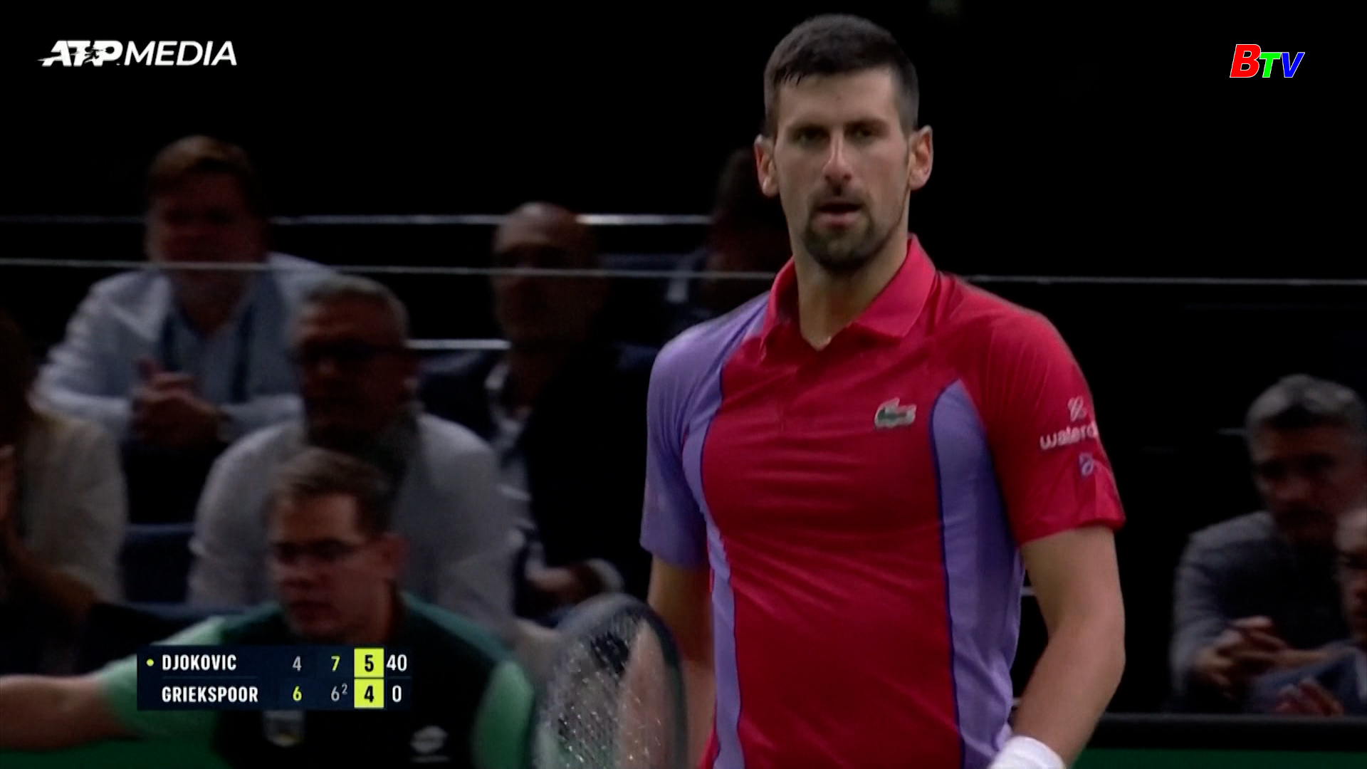 Novak Djokovic lần thứ 9 vào Tứ kết Paris Master 2023